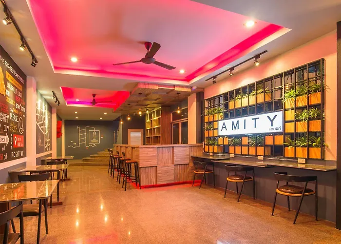 Amity Poshtel